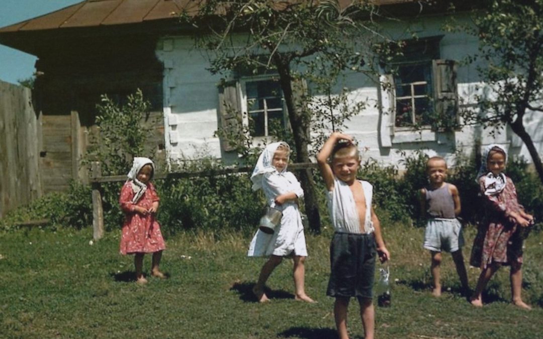 Жить в советской деревне во времена СССР было интересно.